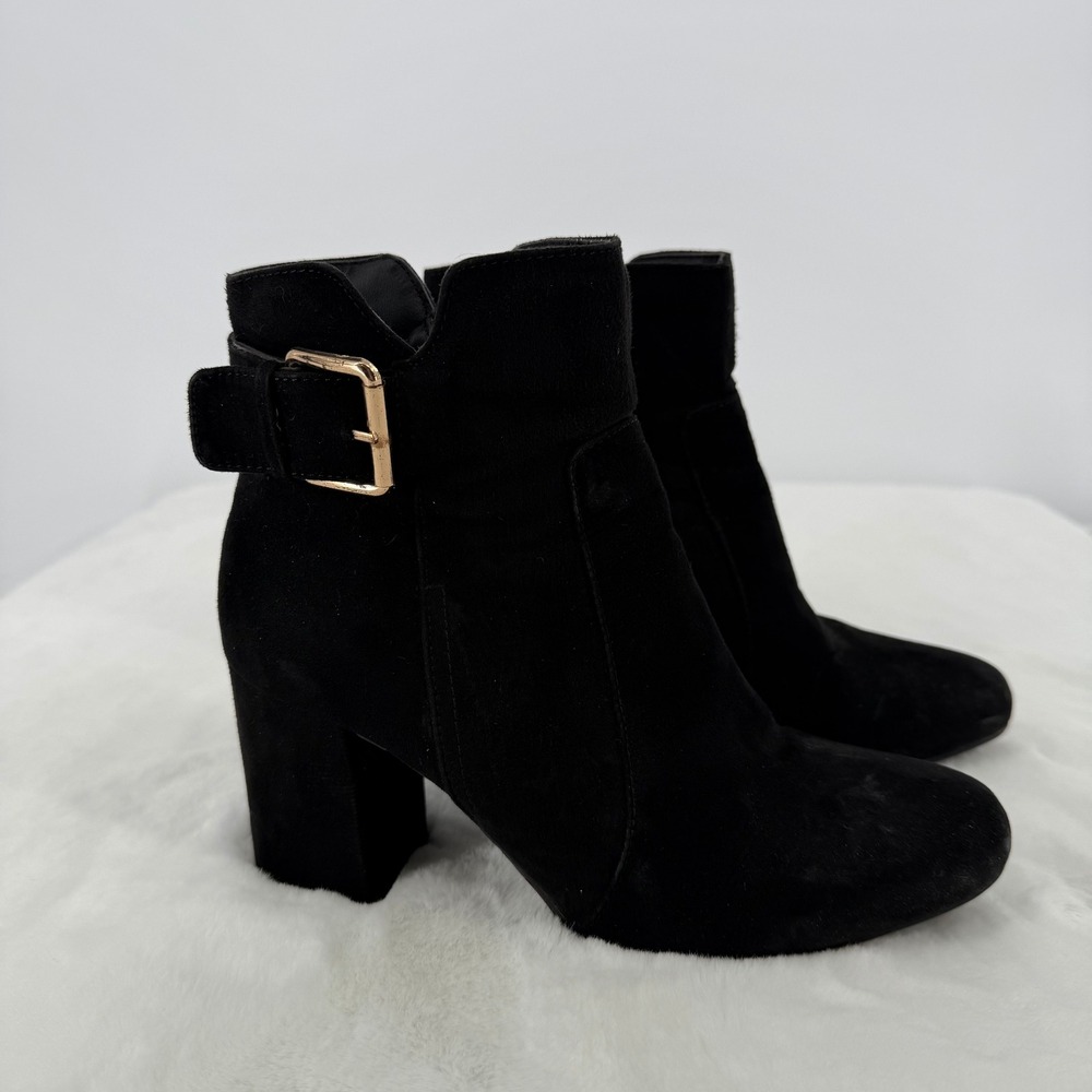 Diba‎ Black Suede Buckle Block Heel Ankle Boots Brady Women's Size 7.5